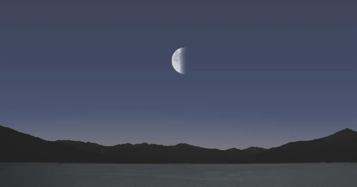 下弦の月と空